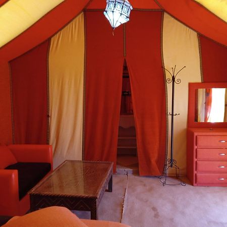 Akabar Luxury Desert Camp Мерзуга Экстерьер фото