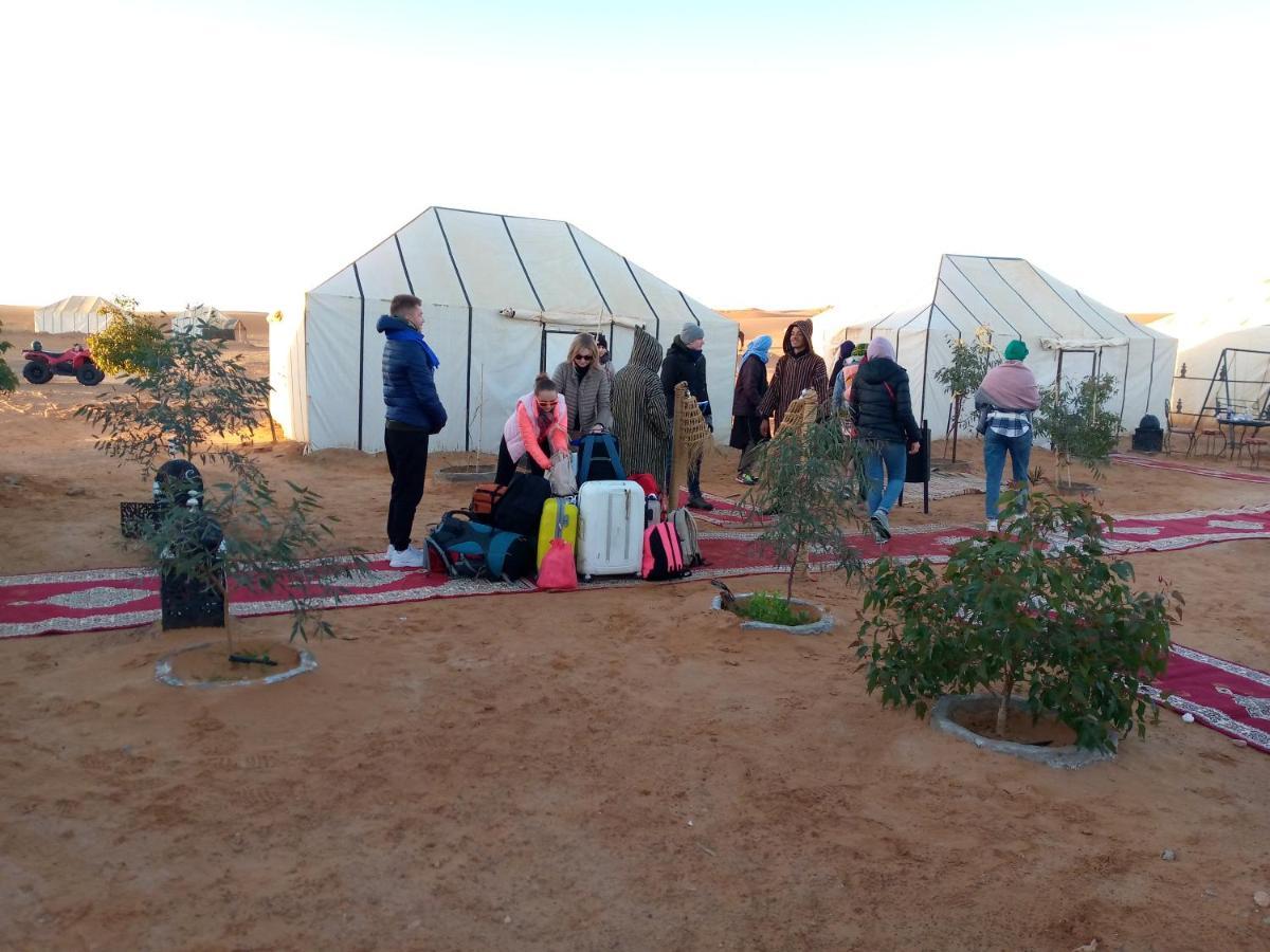 Akabar Luxury Desert Camp Мерзуга Экстерьер фото