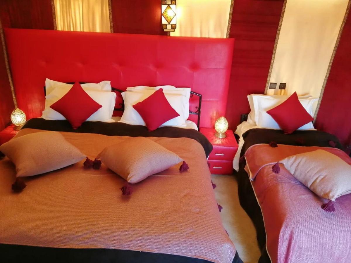 Akabar Luxury Desert Camp Мерзуга Экстерьер фото