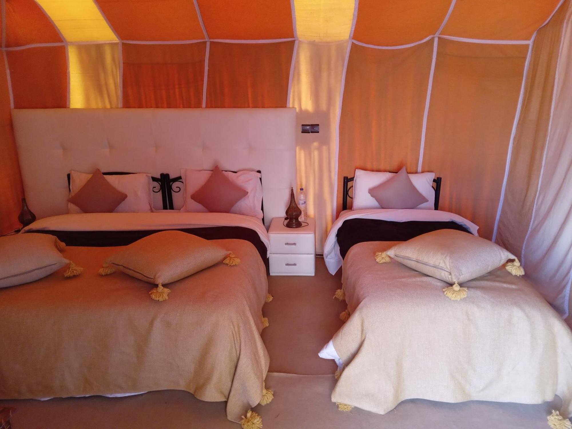 Akabar Luxury Desert Camp Мерзуга Экстерьер фото